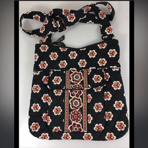Vera Bradley‎ Crossbody Woman's retired Pirouette pattern crossbody sachel style